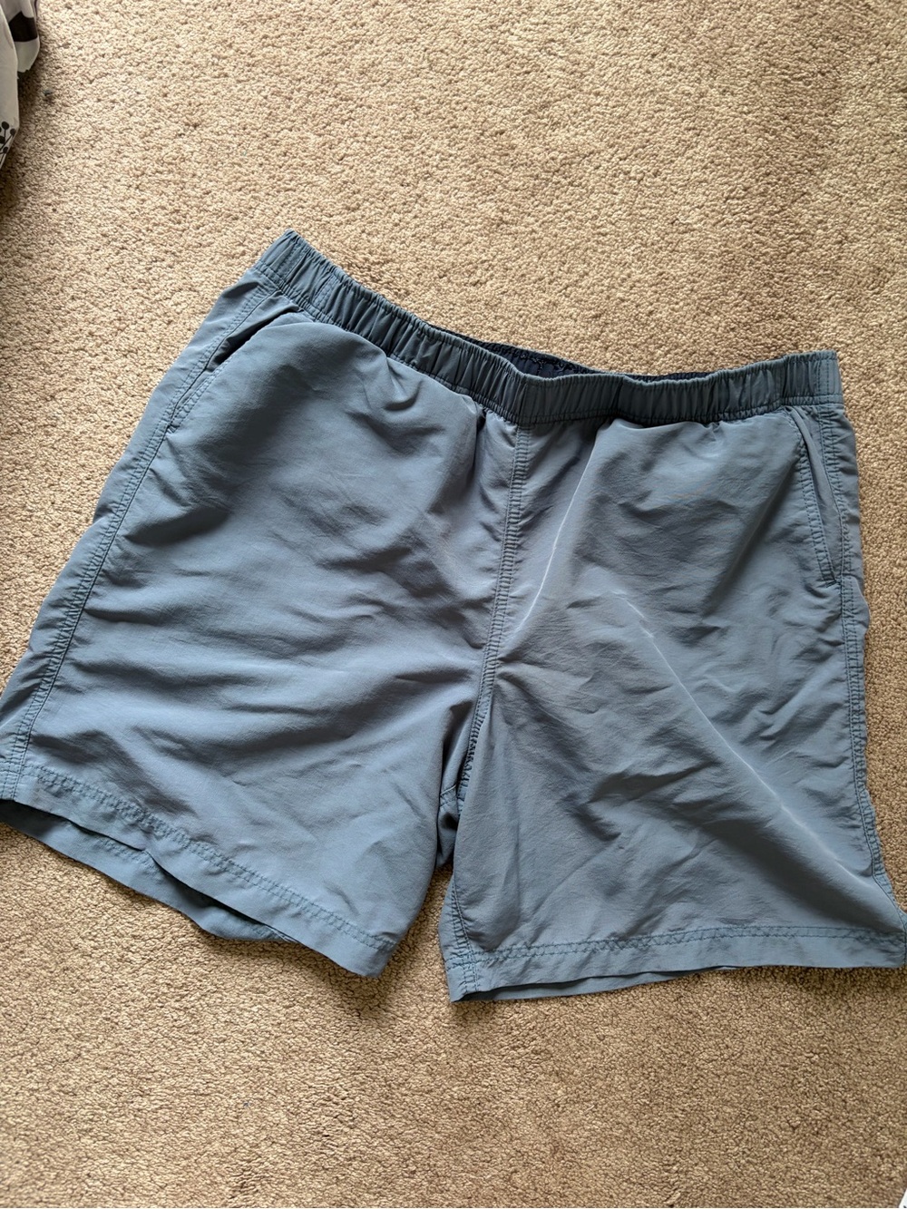 🌹 LL BEAN - Men’s Large Shorts